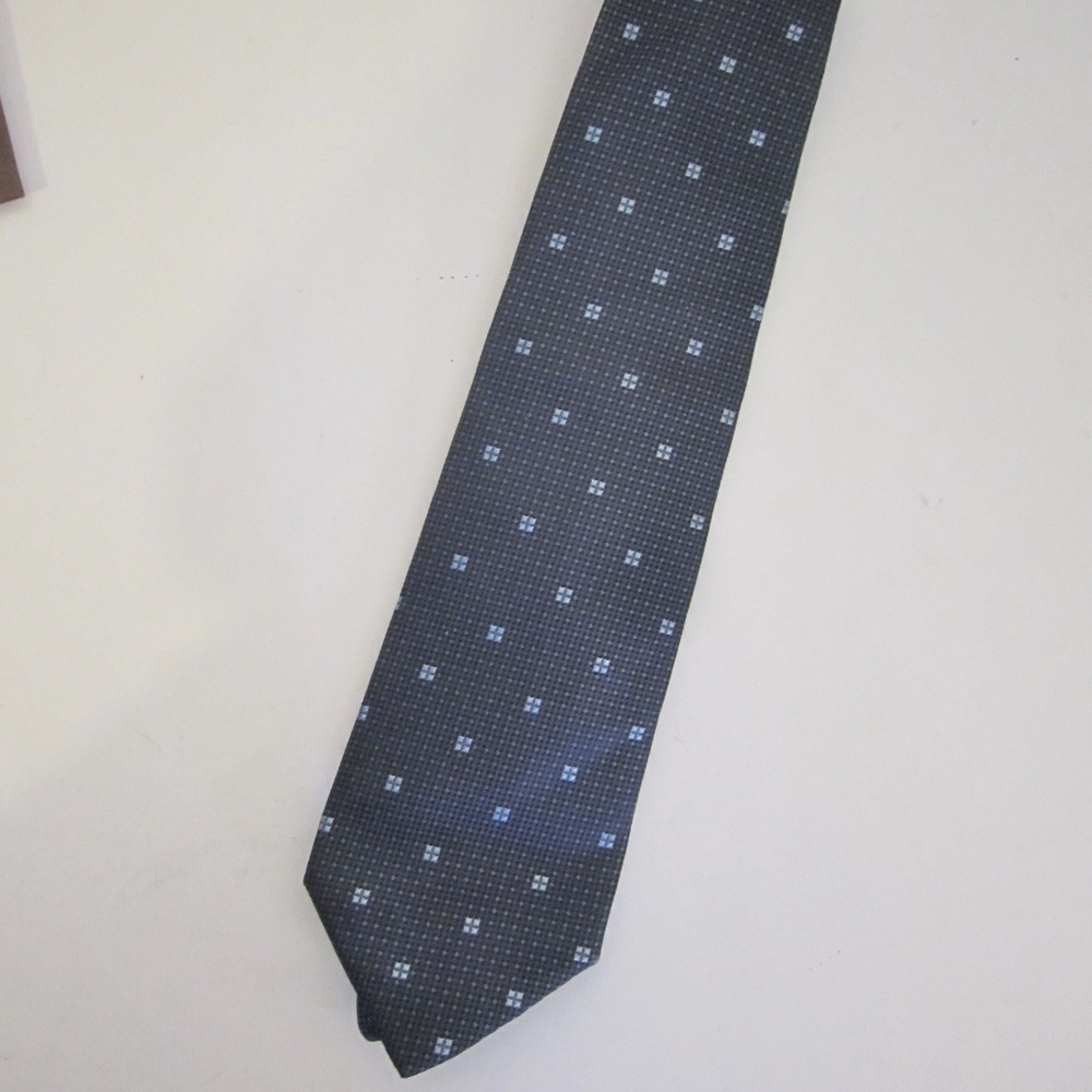 Burberry Men's 100% Silk Tie